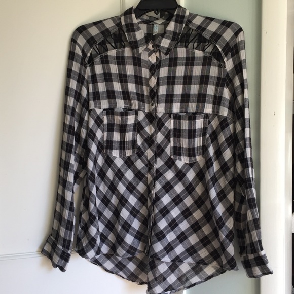 Free People Black & White Plaid Shirt L - Picture 4 of 7